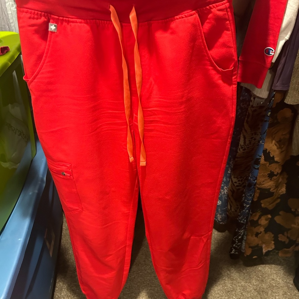 It was too small for me it all a size S scrubs all 4 for &172